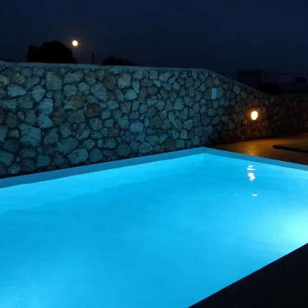 Lindian Sun Villa *